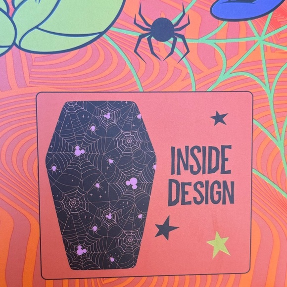 Disney Mickey Baking Coffin - Picture 3 of 6